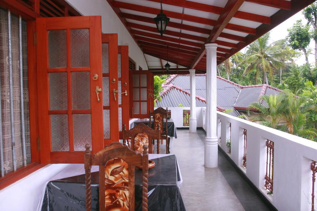 Tithira Guest House Мирисса Экстерьер фото