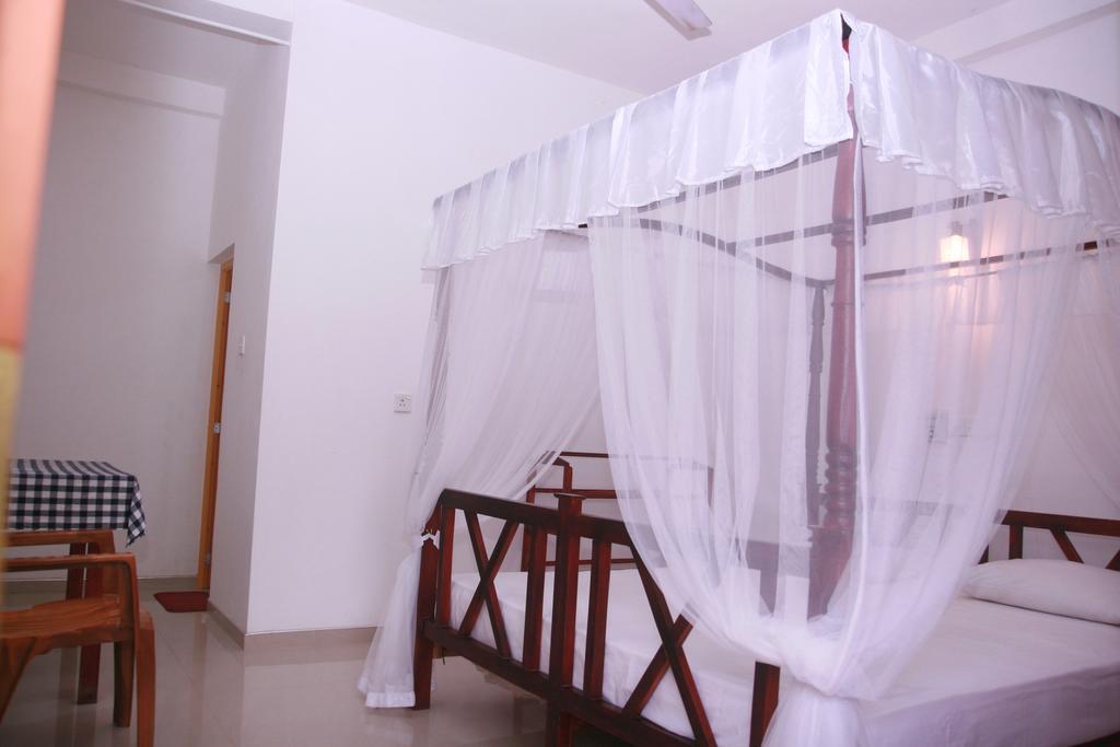 Tithira Guest House Мирисса Номер фото