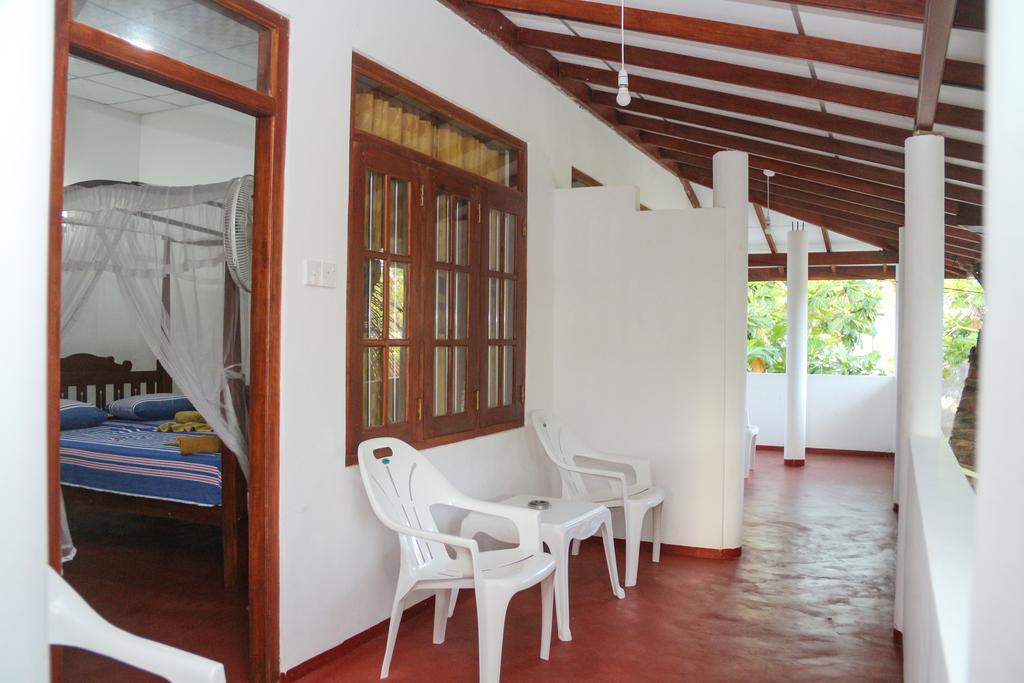 Tithira Guest House Мирисса Экстерьер фото