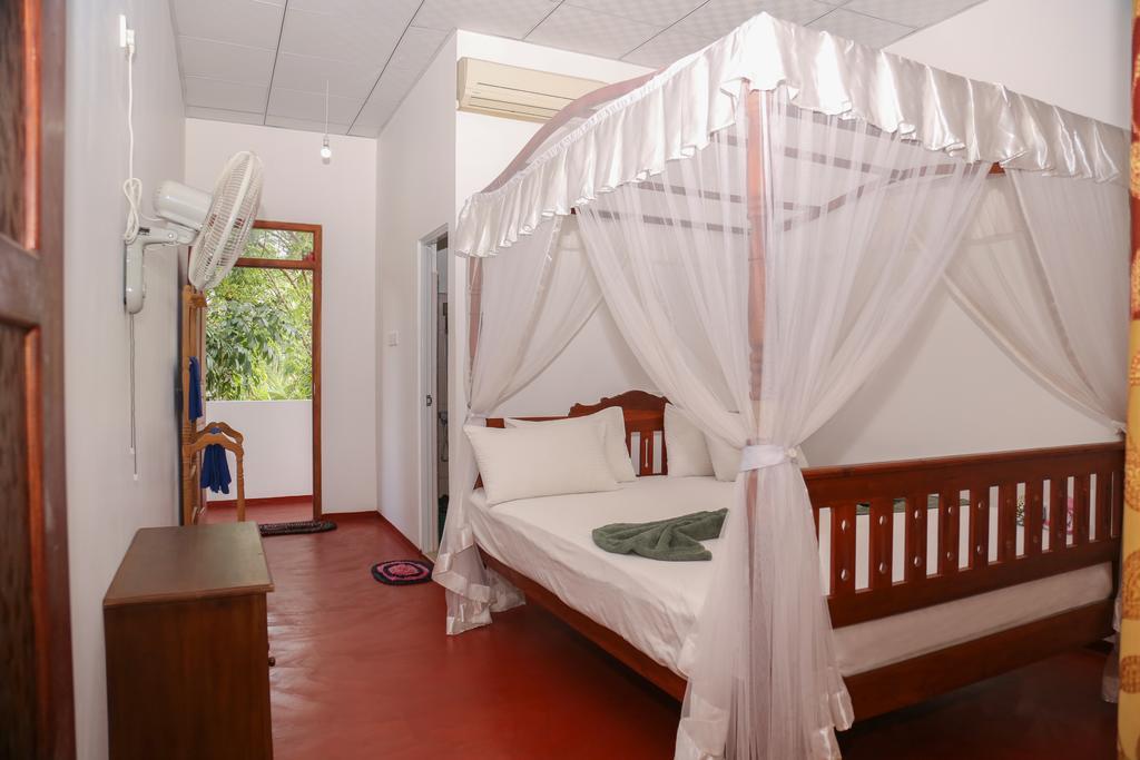 Tithira Guest House Мирисса Экстерьер фото