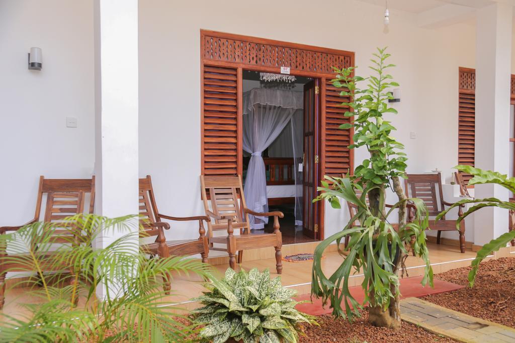 Tithira Guest House Мирисса Экстерьер фото